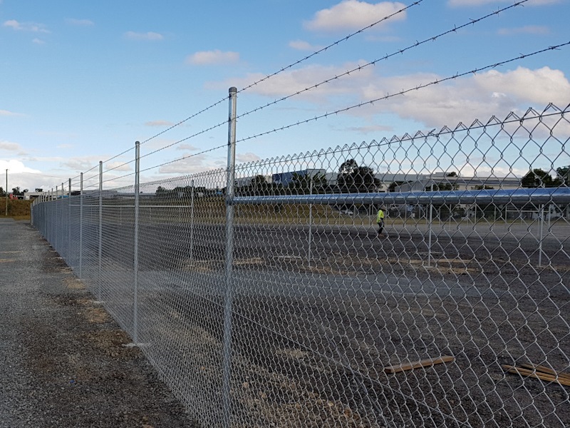 Chain Mesh Barbed Wire Fence Helensvale